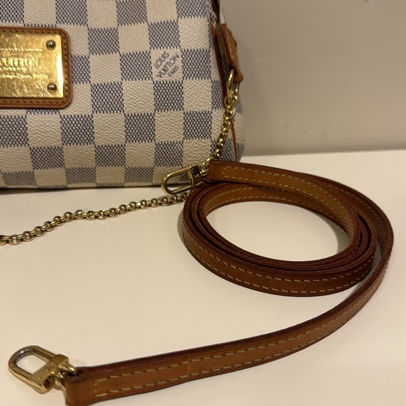 Louis Vuitton DAMIER AZUR EVA Pochette with leather strap - Picture 6 of 16